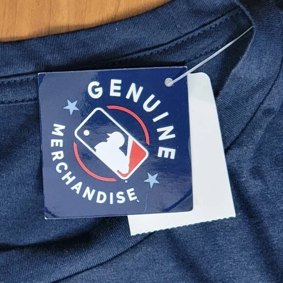 NWT MLB Genuine Merchandise New York Yankees Navy Crew Neck Short Sleeve Tee - M - Picture 9 of 10
